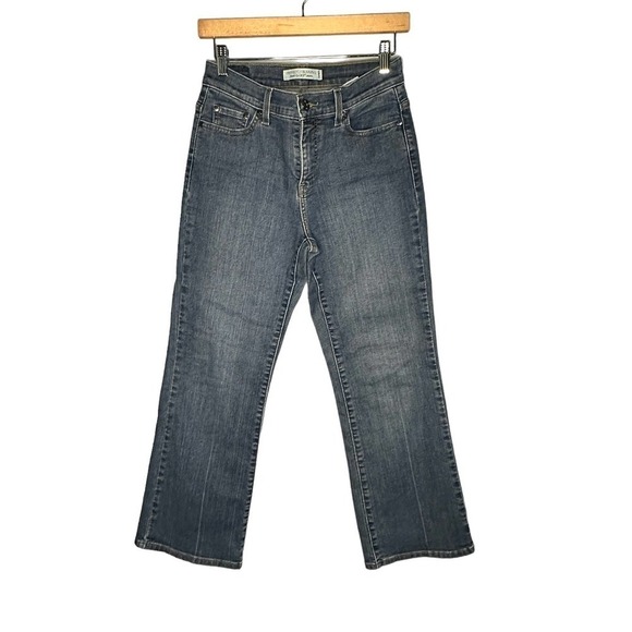Levi's 512 Bootcut Perfectly Slimming Jeans Size 8P Medium - Picture 1 of 7